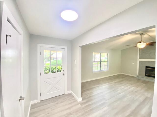 Photo - 1210 Whitewood Way