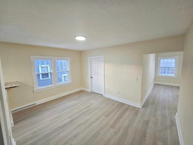 Photo - 1923 Freeman St Unit Upper