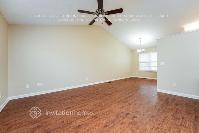 Photo - 6827 Summit View Dr