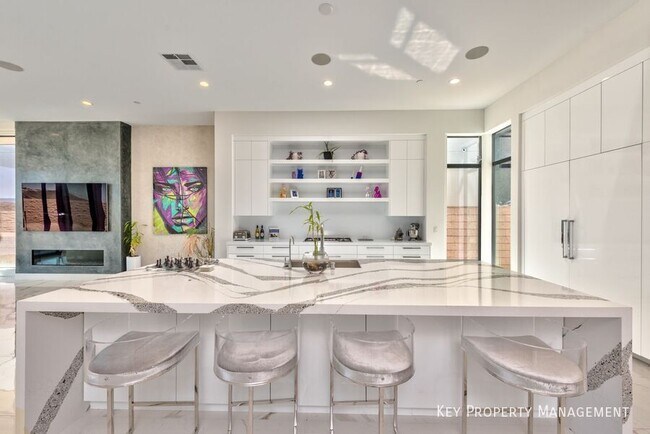 Photo - 702 Blackrock Rim Dr