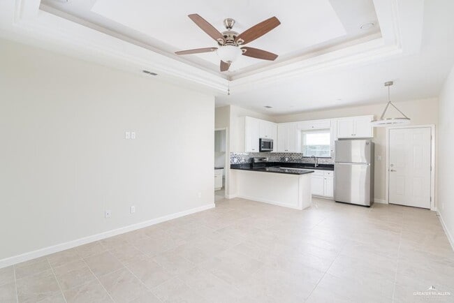 1040 English Ave Unit 4