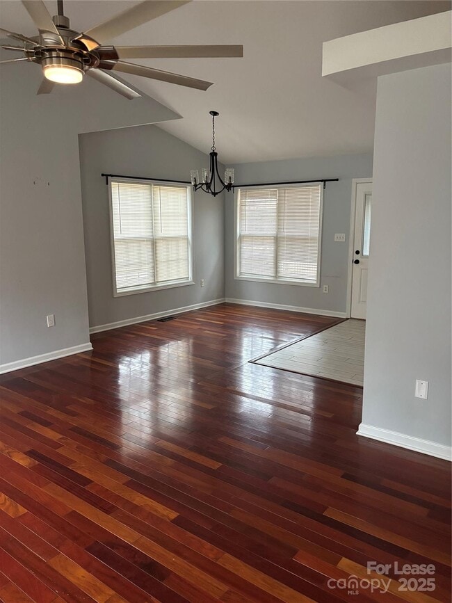 Photo - 3413 Mooring Pl