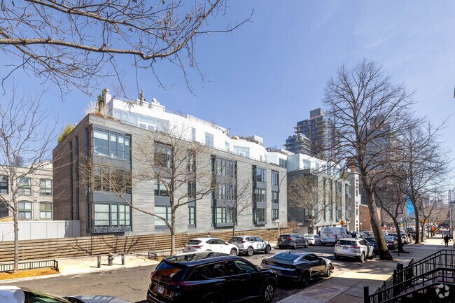 Photo - 345 Carroll St