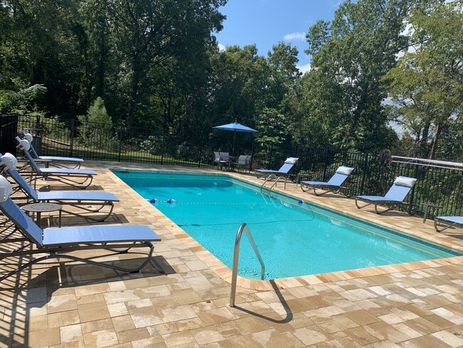 The View Apartments - Alabaster