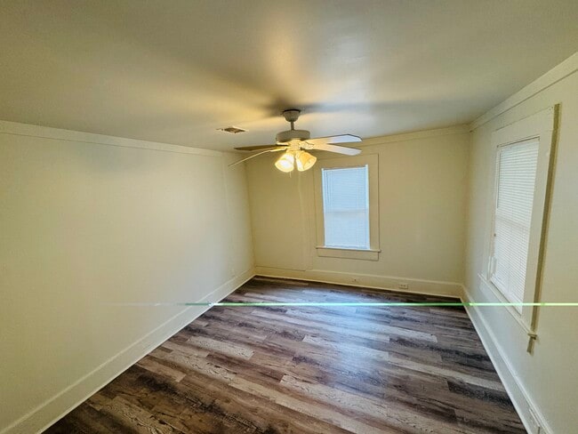 Photo - 1127 E Union St