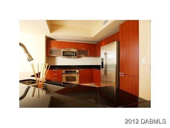 Photo - 241 Riverside Dr Unit 905