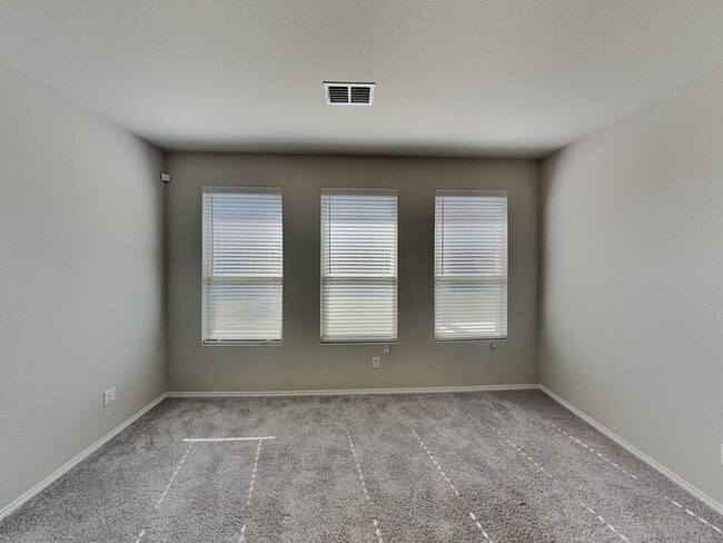 Photo - 6261 Outrigger Rd