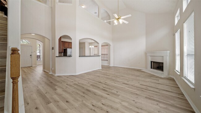 Photo - 9219 E Lakeside Dr