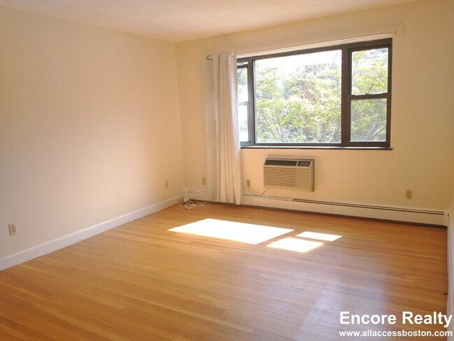 Photo - 264 Grove St Unidad 7