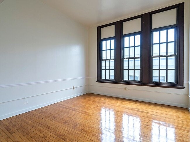 Darrah School Realty