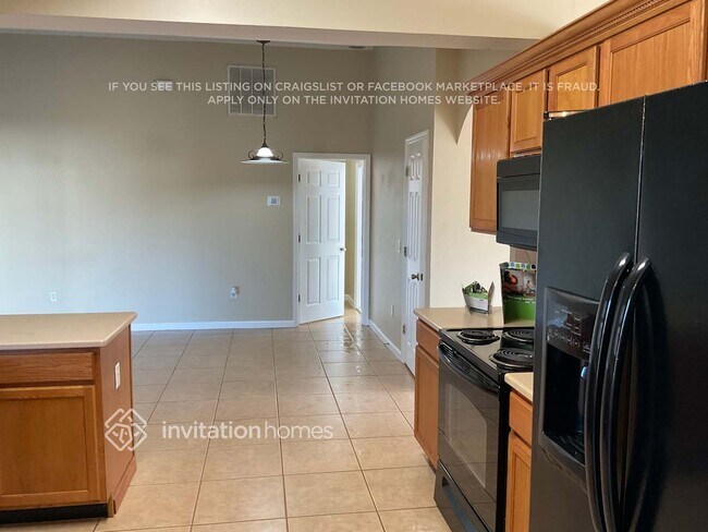 Photo - 427 Biscayne Ave NW