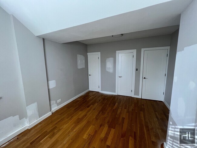 Photo - Amazing Coop in Riverdale! Unit 1C