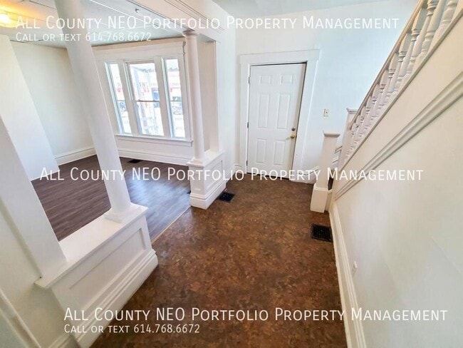 20 N Eureka Ave