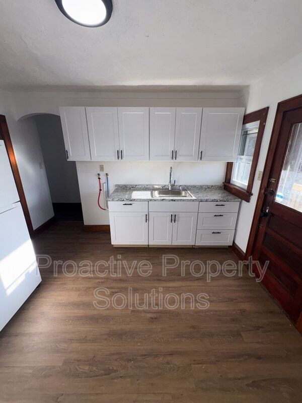 Photo - 532 Alder St Unit Apt 2