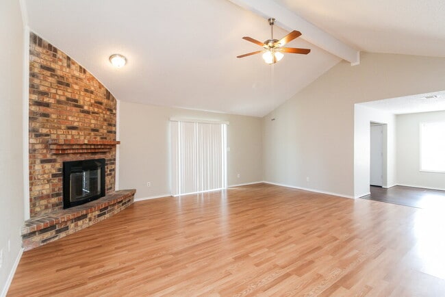 Photo - 6419 Twin Spruce Ct