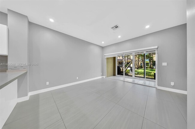 Photo - 358 SW 122nd Ave