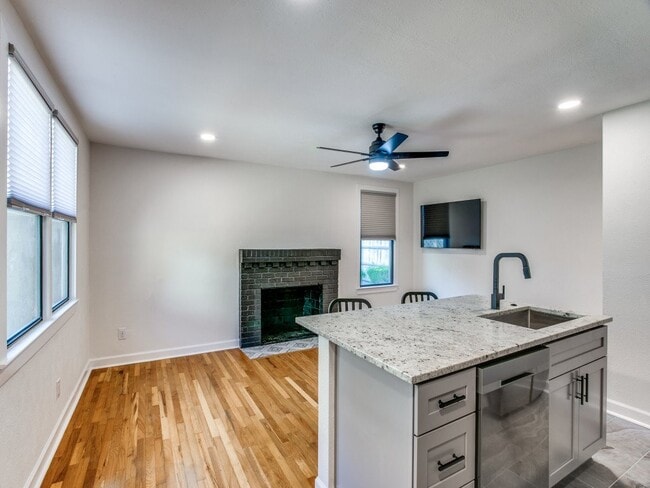 Photo - TCU 1 bedroom Unit - Summer 2026 Move In