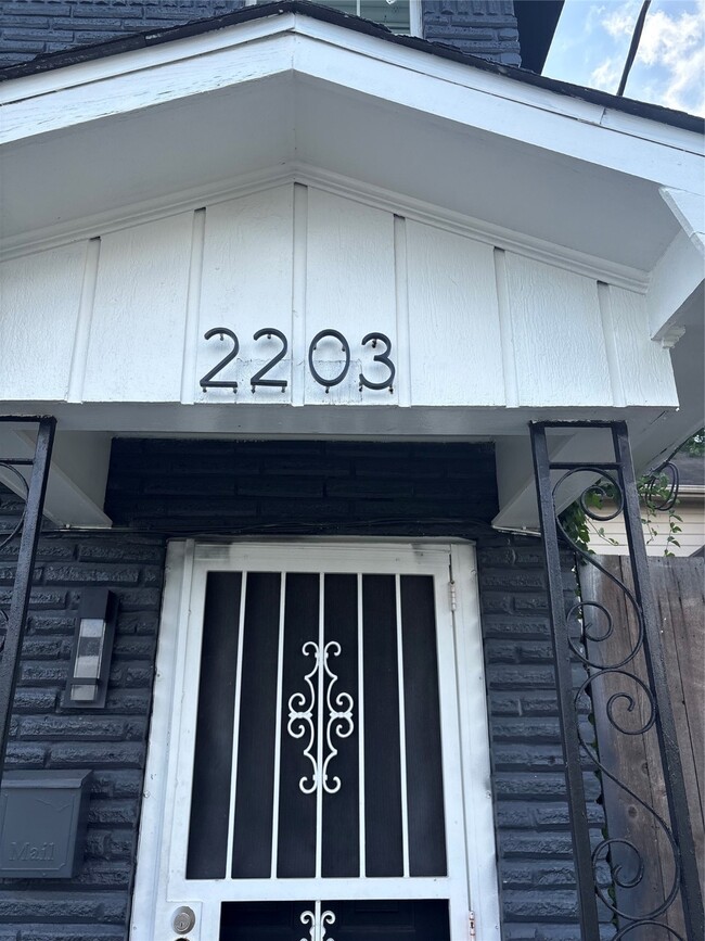 Photo - 2201 Nettleton St