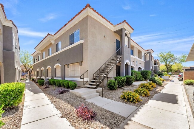 Photo - Spacious single-level, first-floor unit featuring 3 bedrooms and 2 bathrooms.