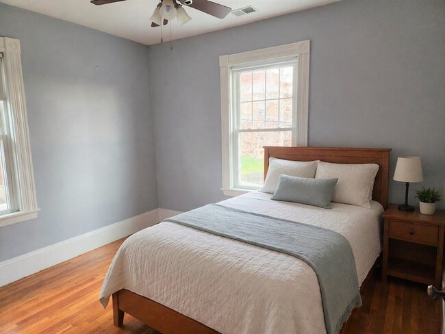 Photo - 128 Palfrey St Unidad 128