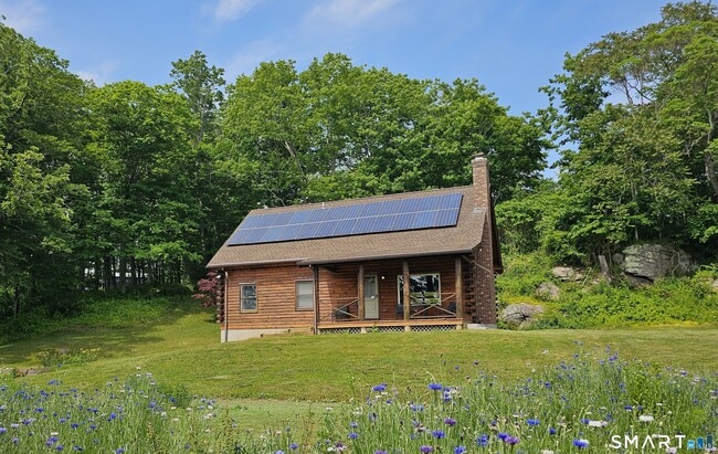 Building Photo - 698 Leetes Island Rd