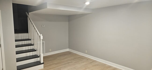 Photo - 577 Cranberry Way