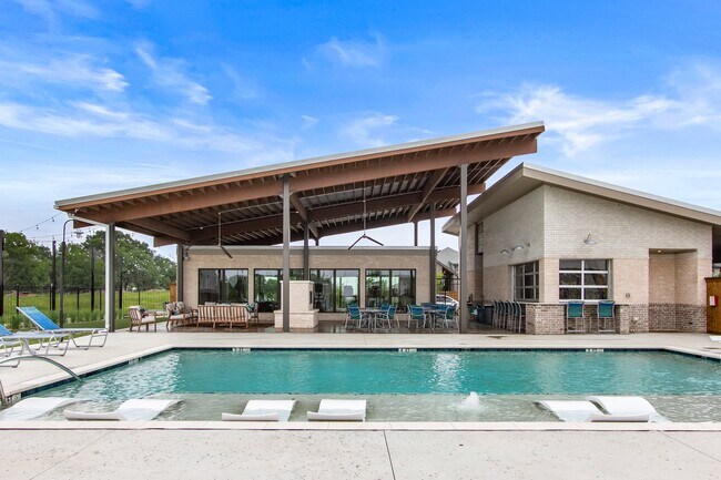 Photo - 1831 Azalea Dr