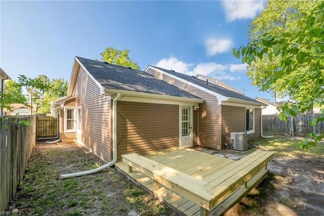 Photo - 5416 Heatherton Ct