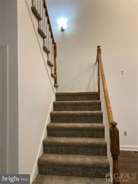 Photo - 33 Marion Dr