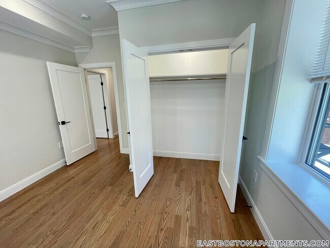 Photo - 191 Porter St Unidad 3