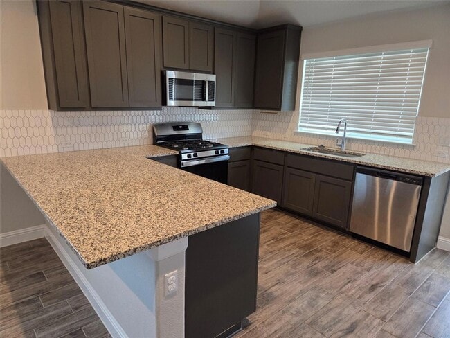 Building Photo - 105 Riverhill Dr Rental