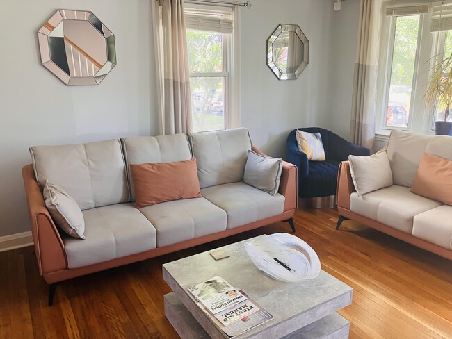 Photo - 1268 Gittings Ave