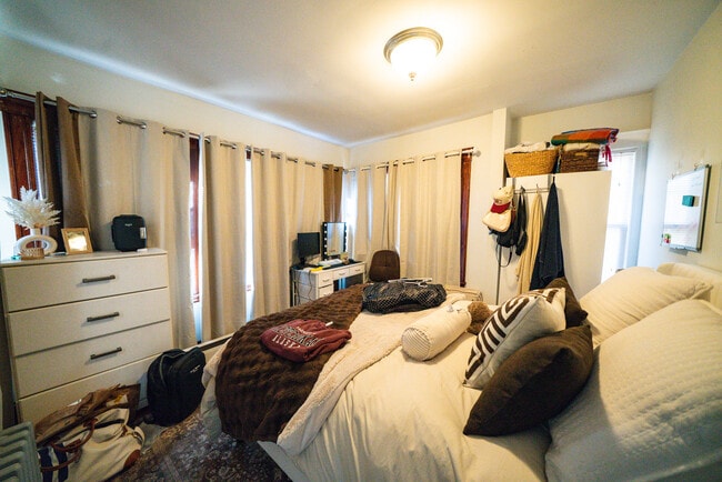 Photo - 202 Calumet St Unit 202