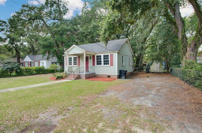 Photo - 108 Rivers St