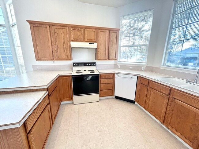 Photo - 4650 N Date Palm Ave