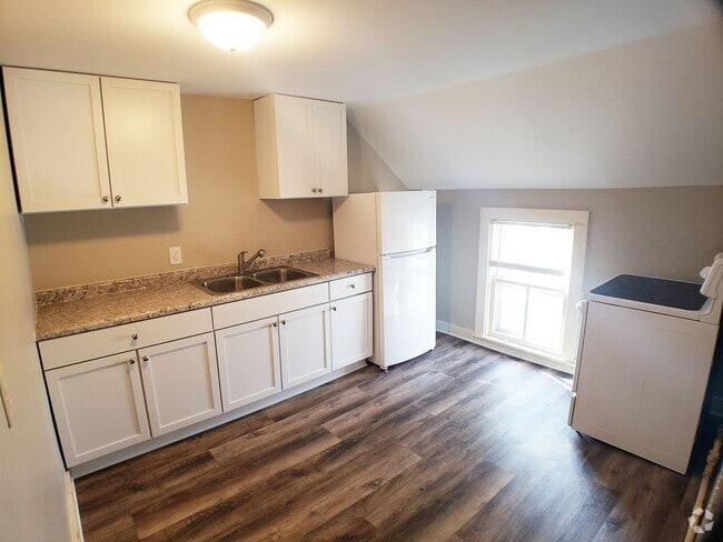 Building Photo - 321 8th St NW Unit RHS 321-#2 Rental