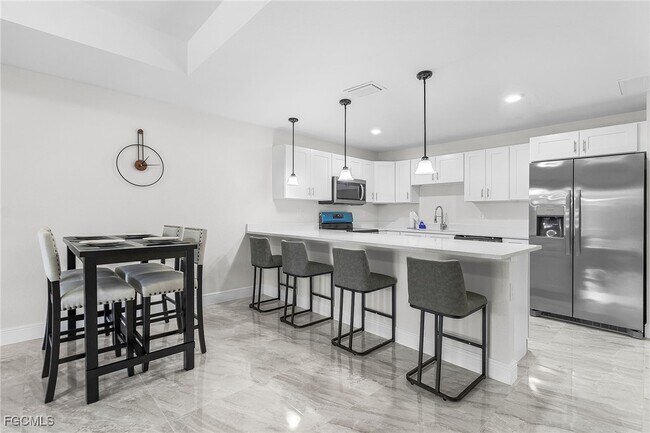 Photo - 903 Albany Ave