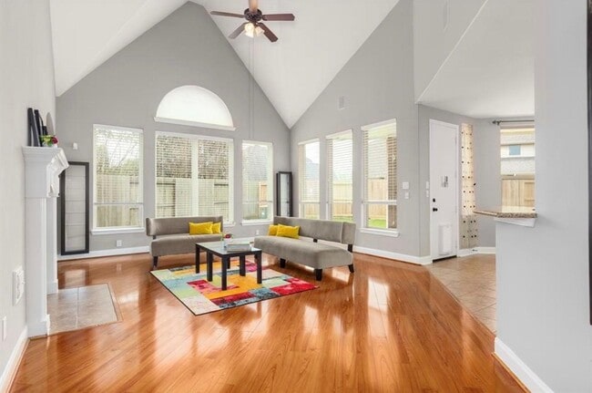 Photo - 2207 Bayou Cove Ln