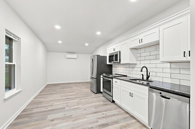 Photo - 1890 Water St Unit Apt 1