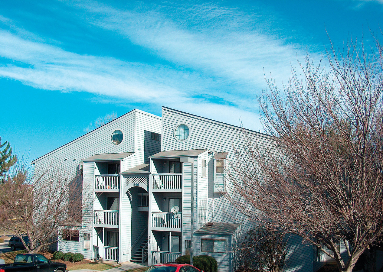 Sundance Ridge - Sundance Ridge Apartments