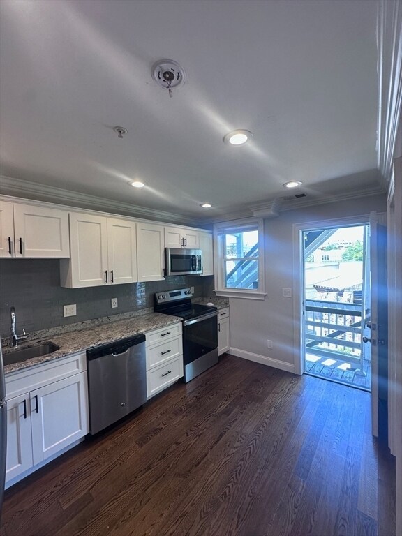 Photo - 39 W Walnut Park Unit 3