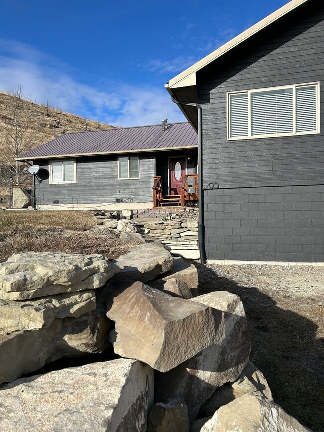 Photo - Beautiful 10 Acre Property Columbus, MT!