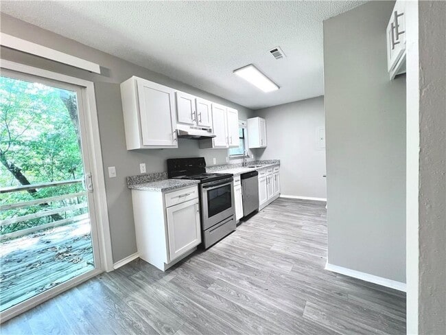 Photo - 3250 N Kings Cross