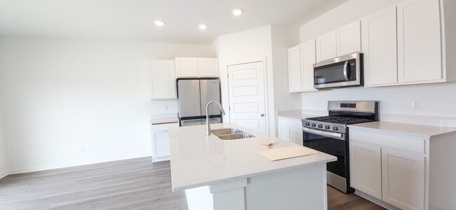 Photo - 4176 Viceroy St