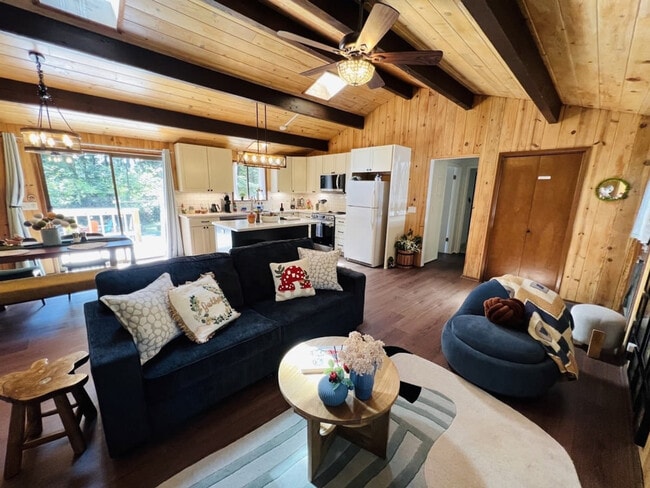 Photo - 26928 WA-525 Unidad SI ID1035924P