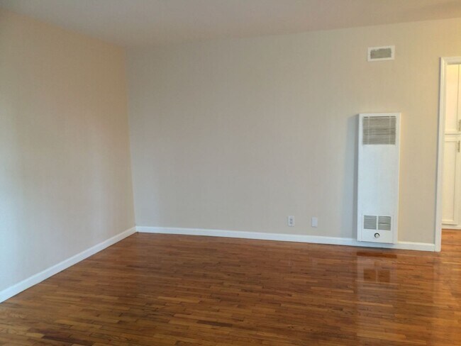 Photo - 12021 Louise Ave Apartments Unit 2