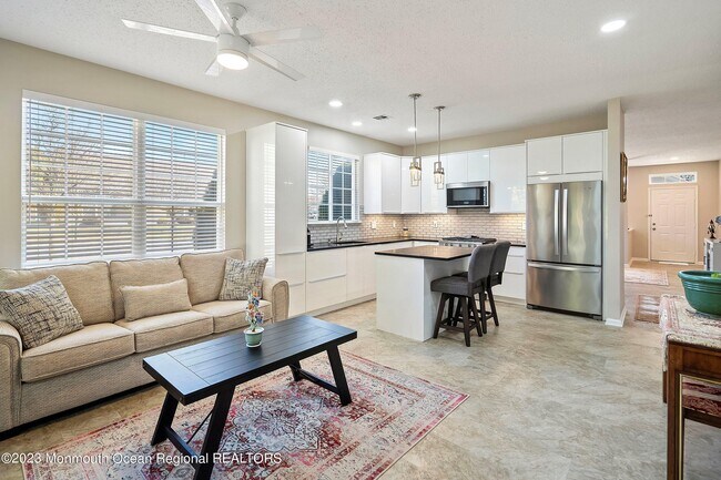 Photo - 19 Kirkby Ln