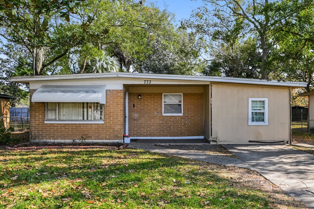 Photo - 773 Prospect St