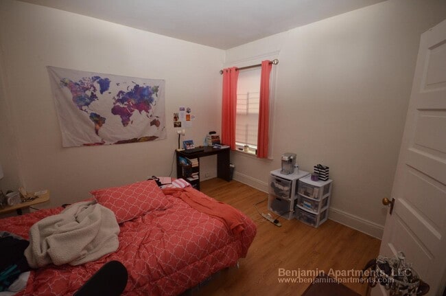 Photo - 11 Mt Hood Rd Unit 2