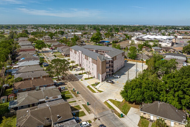 2900 Wytchwood Dr.